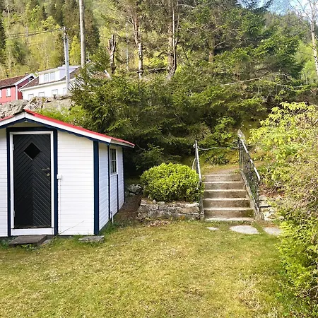 別荘 Der Fjordtraum In Direkt Am Wasser