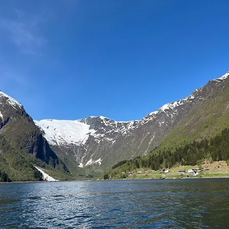 Der Fjordtraum In Direkt Am Wasser Dom wakacyjny Balestrand